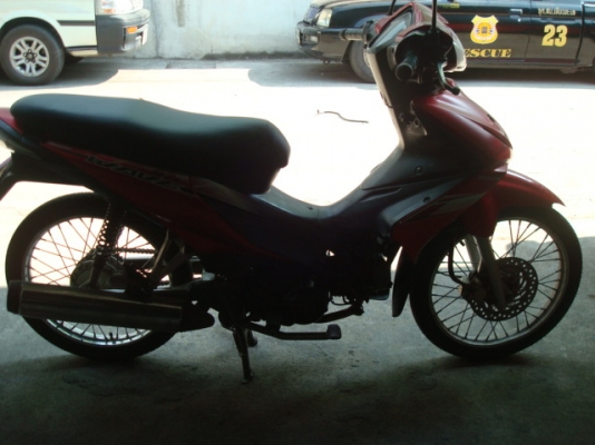 รถขับใด้เครื่องดี