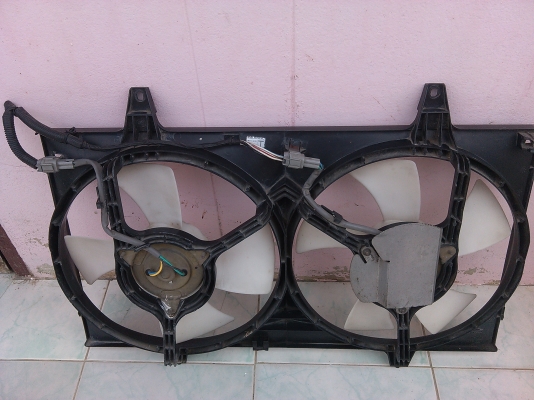 พัดลมหม้อน้ำ nissan A 32