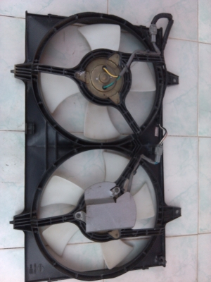 พัดลมหม้อน้ำ nissan A 32