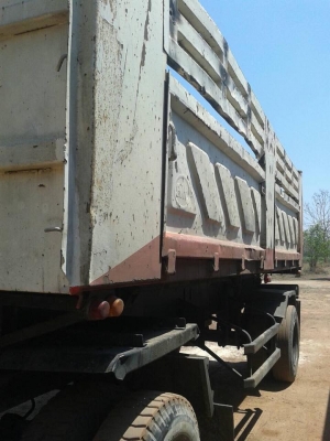 ขายลูกพ่วงดั้มสามมิตร 2เพลา ปี47