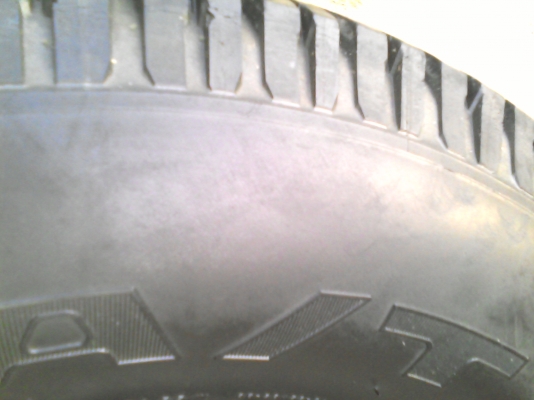 255/70R15 MICHELIN LTX A/T มี 2 เส้น TEL.081-427-3941