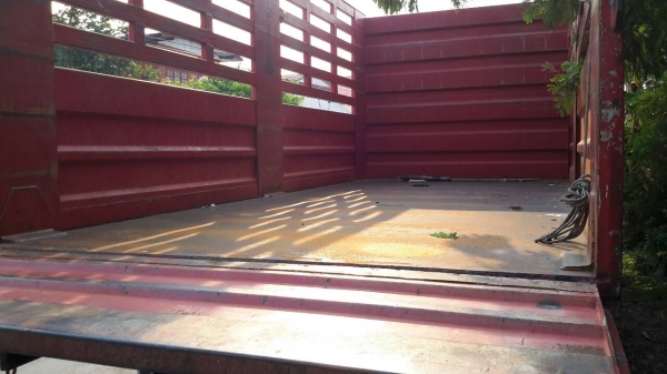 ขายกะบะรถสิบล้อ