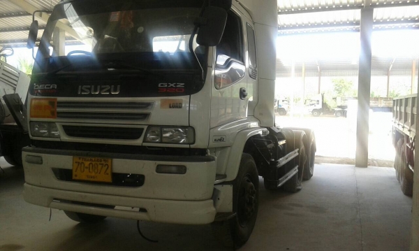 10ล้อหัวลาก320แรงแม็คโหลด....ขายถูกปี50 ไม่มีเครื่องและเกียร์ฺ...เล่มจัดให้พร้อม