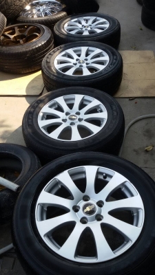 ล้อพร้อมยางขอบ 17 5รู 114