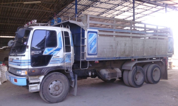 ขายด่วนรถสิบล้อดั้มFM3Hเครือง195แรงม้ารถสวยลดสุดๆๆๆๆๆๆๆ