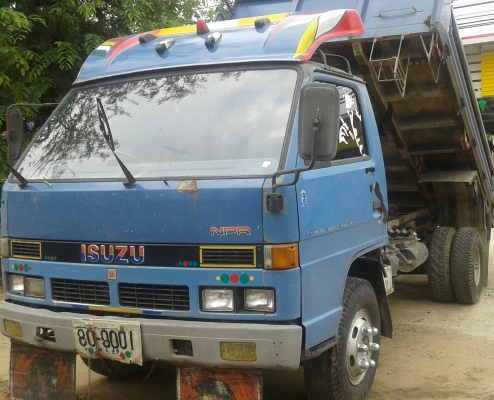หกล้อ อีซูซุ NPR115แรง(สั่งลุยแท้).ดั้มสามมิตรปี38 ราคา 555,000บ แอร์ ซ่วงล่างหน้าFหนัง F รถสภาพดีเดิมๆพร้อมลุย ทะเบียนพร้อมโอน ครับ