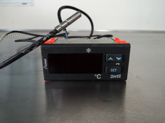 ตัวควบคุมอุณหภูมิ สำหรับตู้แช่หรือแอร์ในห้อง