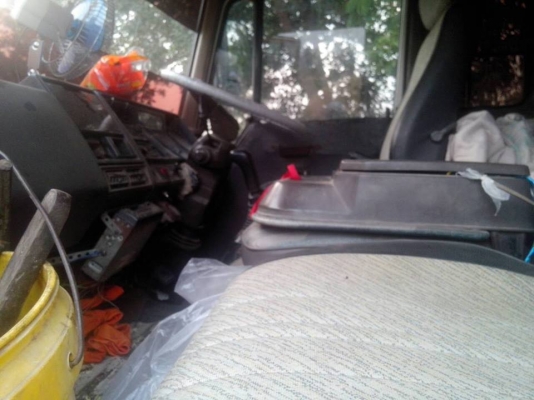 **540,000 บ.ต่อรอง///6ล้อดั้มHINO FC-185** ขาย HINO FC-185 6ล้อดั้มดิน5คิว HINO FC171B HO7C-185 HP ประกอบ เครื่องเดิม เกียร์เดิม เครื่องแน่น แรง ไม่เยิ้ม เกียร์ดี ไม่มีหลุดครับ ช่วงล่างใหญ่ Fหน้า-หลัง คัสซีสวย ไม่ปะไม่ผุ กระบะดั้มเหล็ก5ตัน3.60ม.ยิงหน้า สภ **540,000 บ.ต่อรอง///6ล้อดั้มHINO FC-185** ขาย HINO FC-185 6ล้อดั้มดิน5คิว HINO FC171B HO7C-185 HP ประกอบ เครื่องเดิม เกียร์เดิม เครื่องแน่น แรง ไม่เยิ้ม เกียร์ดี ไม่มีหลุดครับ ช่วงล่างใหญ่ Fหน้า-หลัง คัสซีสวย ไม่ปะไม่ผุ กระบะดั้มเหล็ก5ตัน3.60ม.ยิงหน้า สภ