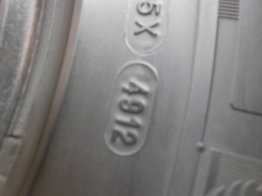 205/70R15 MICHELIN AGILIS    ชุด 4 เส้น TEL.081-427-3941