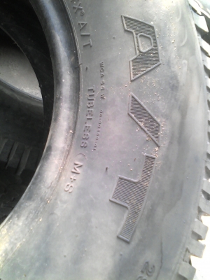 255/70R15 MICHELIN LTX A/T มี 2 เส้น โทร.081-427-3941 255/70R15 MICHELIN LTX A/T มี 2 เส้น โทร.081-427-3941