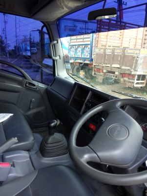 NPR150 กระบะ4.90ม.หลังคาโดยสาร นั่วสองแถว