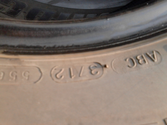 215/75R16 MAXXIS TRUCMAXX UE-168N ชุด 4 เส้น ปี 2012 TEL.081-427-3941