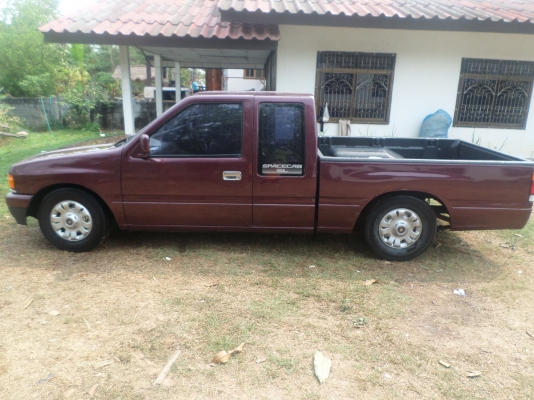 ขายรถกระบะ ISUZU -TFR SPACE CAB มังกรทองปี37 พวงมาลัยพาเวอร์รถบ้านแท้มือเดียวออกห้างไม่เคยเปลี่ยนมือ เครื่องแน่นๆแรงดีไม่ไอไม่จามเครื่องนิ่งมากครับประหยัดน้ำมันสุดๆ ช่วงล่างแน่นปึกครัชชีเดิมสวยไม่มีผุ .... เอกสารพร้อมโอน+ภาษีพรบ.ปี58...สีแดงมะเมี๋ยวอาบน้ำ