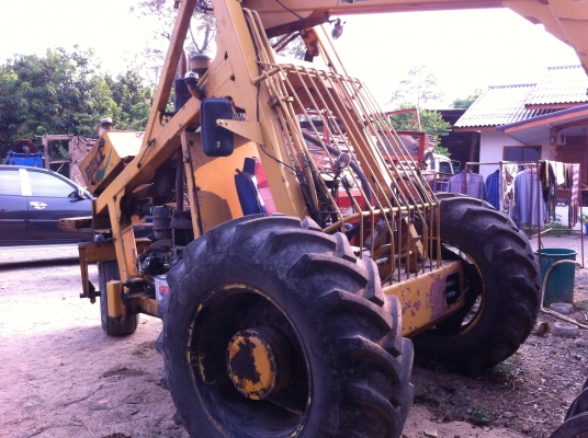 ขายรถคีบอ้อย 3 ล้อ ไฮดรอลิกดี รถพร้อมใช้งาน