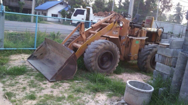 ขายด่วนรถตักเอวอ่อนFURUKAWAFL60Aรถสวยพร้อมใช้งาน ขายด่วนรถตักเอวอ่อนFURUKAWAFL60Aรถสวยพร้อมใช้งาน