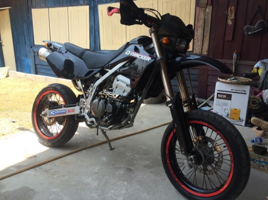 ขาย dtracker 250 ปี 06 ตัวนอก คาร์บู รถโกดังสดจากยุ่น