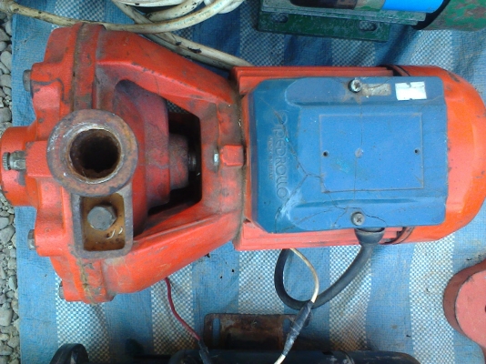 ปั้มน้ำ 2 นิ้ว USA/ 2 นิ้ว 2 แรงอิตาลีสภาพเดิมๆพร้อมใช้งานครับงาน USA  ครับ ขนาด 2  นิ้วเสียงนิ่มครับ  ราคานี้คุ้ม