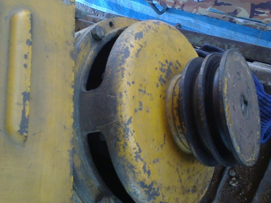 ไดปั่นไฟ 5 กิโลวัตต์ญี่ปุ่นสภาพพร้อมใช้งานครับขนาด 5 โลครับใช้ได้ 2 ระบบ ไฟ220 และ 110 ครับ ของญี่ปุ่นครับราคานี้สุดคุ้ม