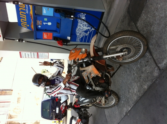 ขายรถวิบากแปลงมาจากtzr150แรงครับ