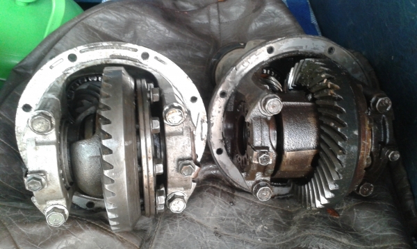 เฟื่องเบี้ยน ขาย 8/41 หลังเสื้อเหล็กใหญ่เต็ดหน้ามิเนียมใหญ่