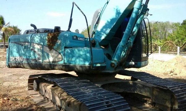 KOBELCO YN11