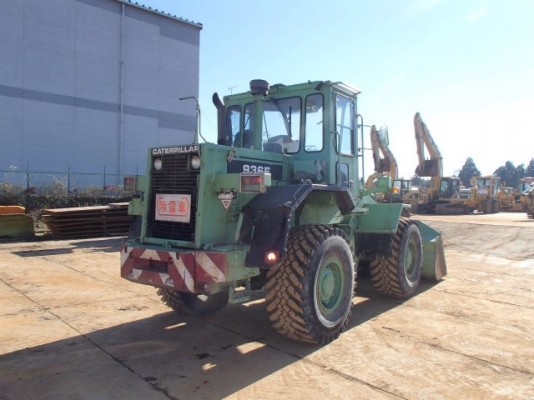 ขายรถตัก CAT 936E นำเข้าจากญี่ปุ่น ซีเรียลสูง 2,XXX. สวยมากครับ 090-986-2521 อ๊อบ