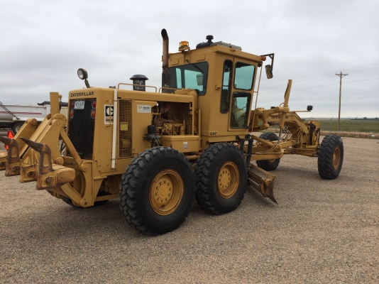 รถเกรด Caterpillar 140G motor grader รอนำเข้าจากอเมริกา สนใจโทร.080-6565422 (หนิง)