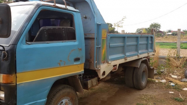 ISUZU NPR115 ประกอบ ดั้มพอสวย รถใช้อยู่ครับ