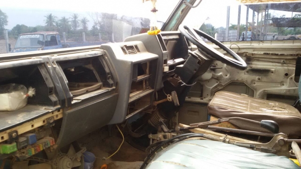 ISUZU NPR115 ประกอบ ดั้มพอสวย รถใช้อยู่ครับ