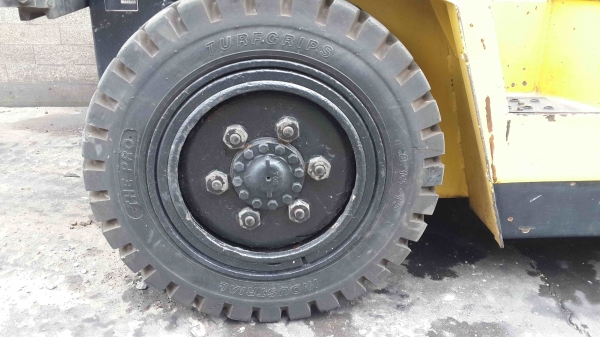 ขาย รถโฟล์คลิฟท์ TCM 3 ตัน เกียออโต้