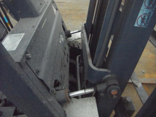 ขายรถโฟล์คลิฟท์มือสอง KOMATSU รุ่น FG15-15 ราคา 135,000 บาทนำเข้าจากประเทศญี่ปุ่น 100\% ไม่เคยใช้งานในประเทศไทย