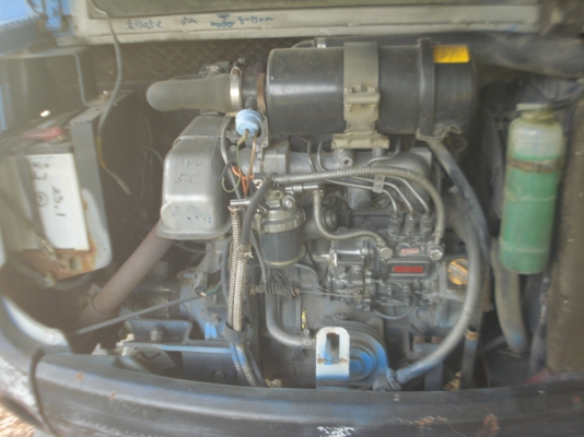 ขายรถแมคโครเล็ก pc30 พร้อมเทเลอร์