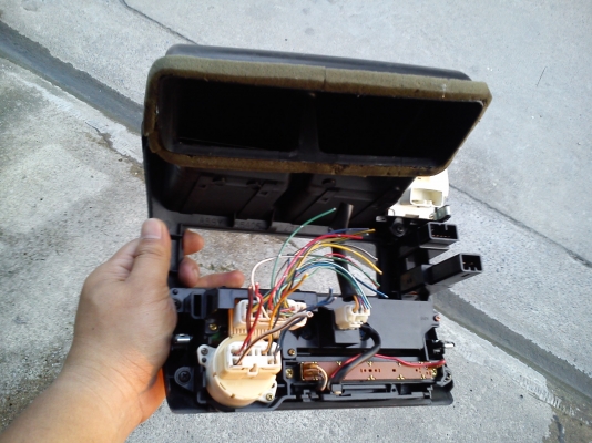 หน้ากากแอร์AUTOตรงรุ่นโตโยต้า AE100 AE101 หรือสามห่วง