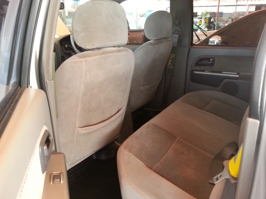 2005ยกสูงHilander3.0รถสวยๆมือเดียวป้ายแดงพร้อมใช้เอกสารครบพร้อมลุย