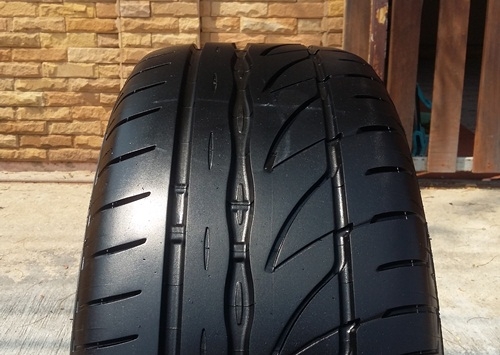 ยาง,205-50-16 Bridgestone RE002 ปี13 สภาพเต็มหนึ่งเส้น 1,700