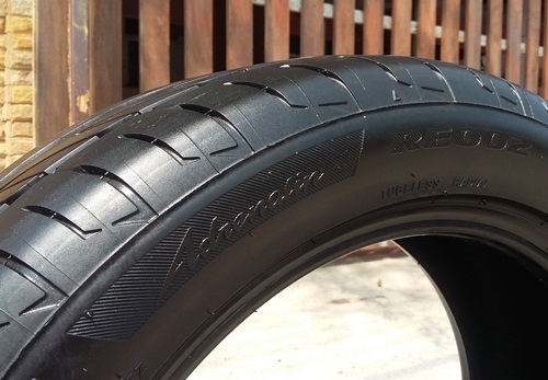 ยาง,205-50-16 Bridgestone RE002 ปี13 สภาพเต็มหนึ่งเส้น 1,700
