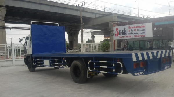 ขายรถบรรทุก 6 ล้อ พื้นเรียบ HINO FF1J 212 แรง ปี 2545  พร้อมใช้ สนใจสอบถามเพิ่มเติมได้ที่ 081-4825911 คุณพิมพ์ใจ 085-0097969 คุณ รุ่ง
