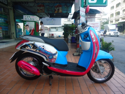 ขาย Scoopy-i  ไมล์แค่ 2351 กม.