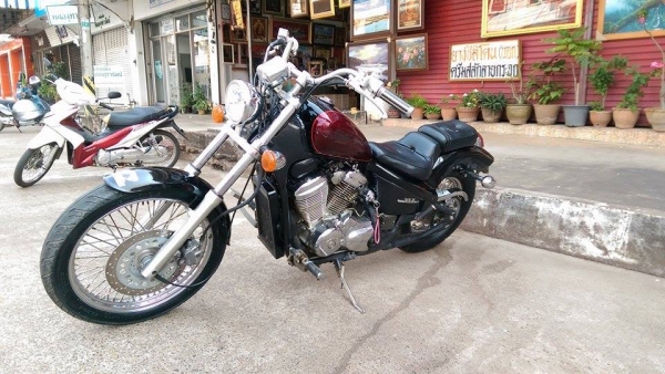 ขายคับ Honda Steed 400 เดิมๆ สีสวย ระบบไฟออกหมด มีท่อเสียงนุ่มๆ อินวอยส์ สรรพสามิตร ขาย 64500 บาท พร้อมส่งทั่วไทยคับ สนใจติดต่อ 081-0578282 ไอดีไลน์ POPBIGBIKESAKON คับ สนใจรถสวย ถูก ดี ต้อง POP BIGBIKE SAKONNAKHON คลิปคับ https://www.facebook.com/video.p