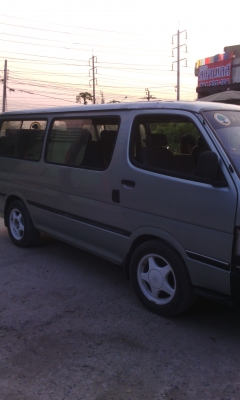 ฝากขายรถตู้หัจรวดสักคัน ฝากขายรถตู้หัจรวดสักคัน