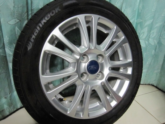 ขายล้อแม็ก Ford Fiesta ขอบ 15 พร้อมแถมยางป้ายแดง