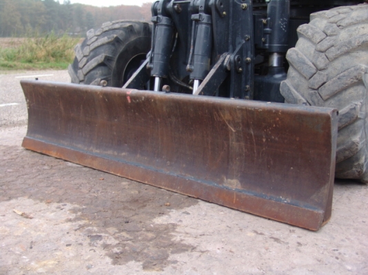 ขุดล้อยาง PW180-7K #K4**** 2006Y Tel : 098-858-5524 (Line), 092-269-9262 สามภพครับ