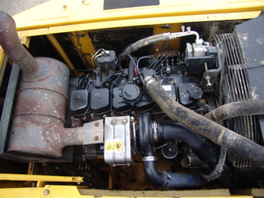 ขุดล้อยาง PW180-7K #K4**** 2006Y Tel : 098-858-5524 (Line), 092-269-9262 สามภพครับ