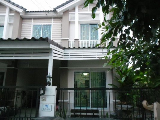 ให้เช่าบ้านเป็นหลัง สร้างใหม่ใกล้เมืองเอก  ม.รังสิต