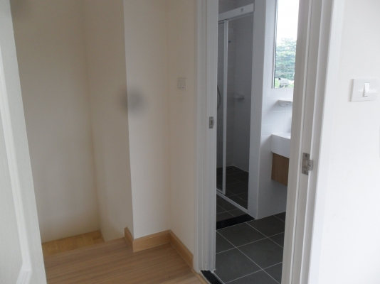 ให้เช่าบ้านเป็นหลัง สร้างใหม่ใกล้เมืองเอก  ม.รังสิต