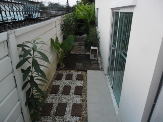 ให้เช่าบ้านเป็นหลัง