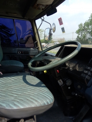 ISUZU รถท้ายลาด 12ล้อ 2เพลา ช่วงล่างใหญ่ ISUZU รถท้ายลาด 12ล้อ 2เพลา ช่วงล่างใหญ่