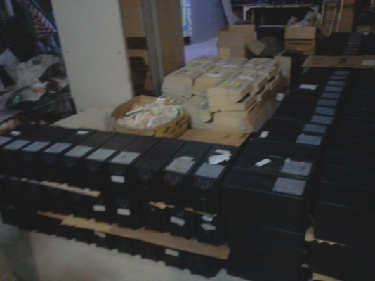 เครื่องสำรองไฟ ตั่งแต่ 300 wat -60kw เครื่องสำรองไฟ ตั่งแต่ 300 wat -60kw