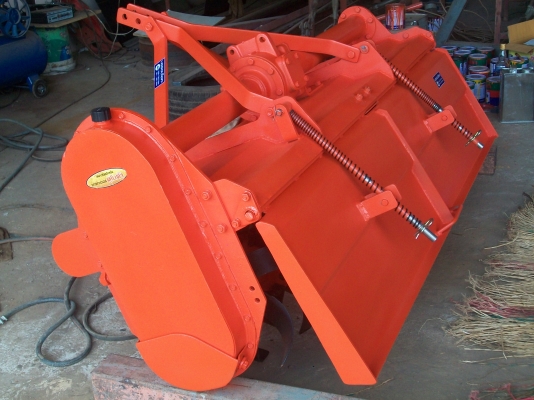 ขายโรตารี่่1.80 เมตรตราช้างใส่กับรถไถ 45 -47แรง