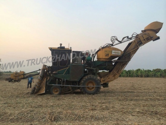 ขายรถตัดอ้อย AUSTOFT รุ่น 7000 หมายเลขตัวรถ 7215 เลขเครื่อง SA6D108-1-38791 ขายรถตัดอ้อย AUSTOFT รุ่น 7000 หมายเลขตัวรถ 7215 เลขเครื่อง SA6D108-1-38791